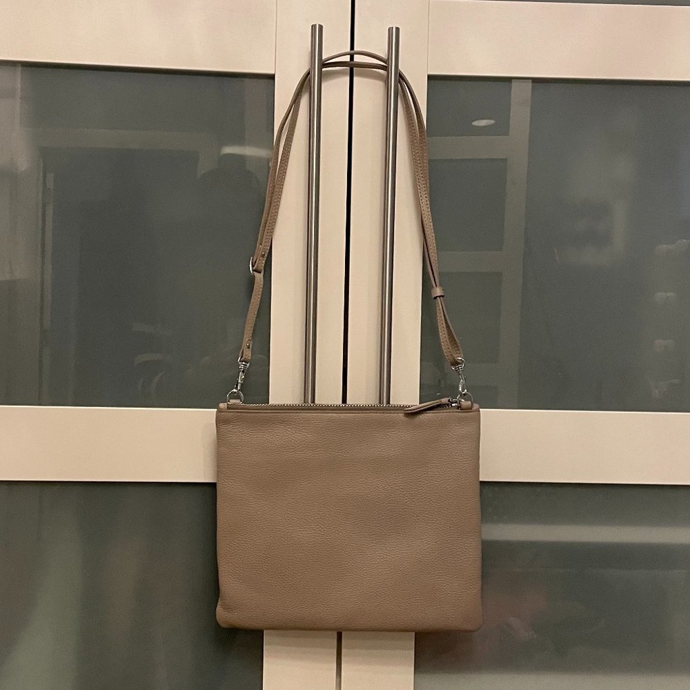 VASH - Jem Large Square Clutch (Taupe Bubble)